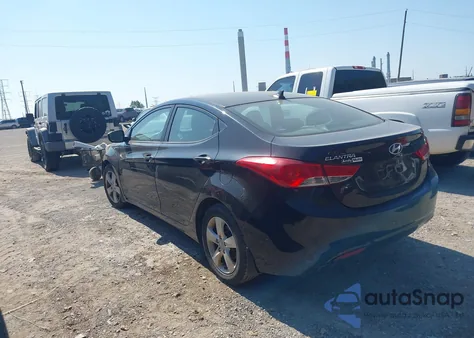 2012 Hyundai Elantra Gls z USA, uszkodzony, nr VIN 5NPDH4AE2CH124838